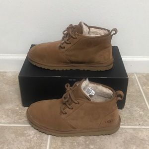 Men size 10- Chestnut color, Ankle high